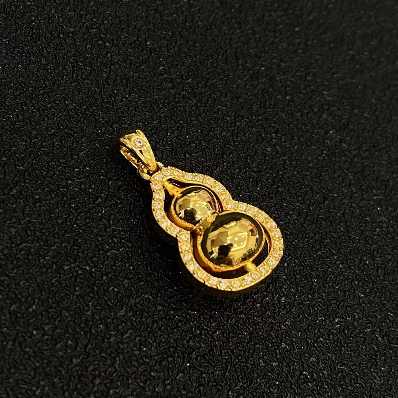 18k金Au750金葫芦#B111（送银项链）