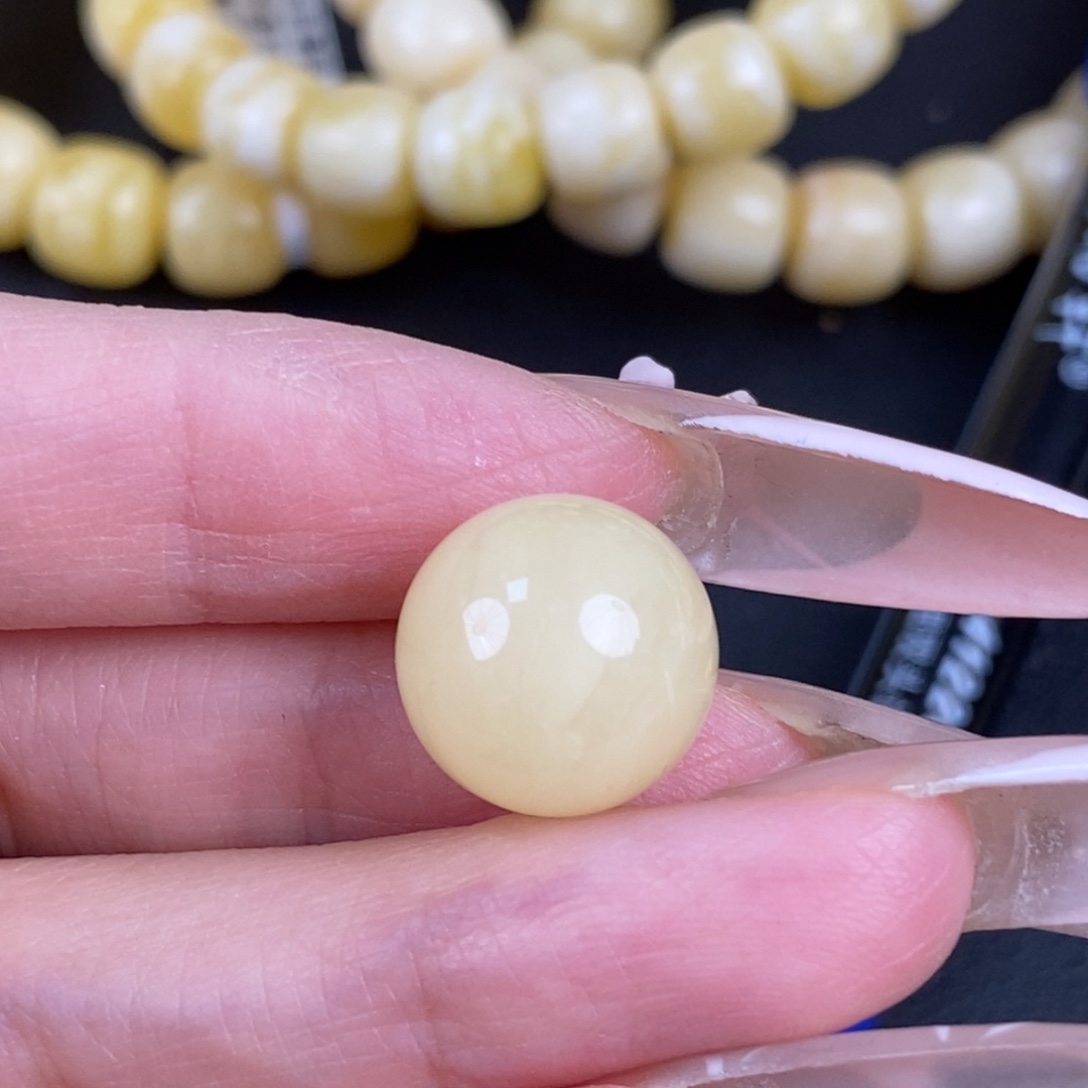 琥珀未镶嵌珠宝奇石215