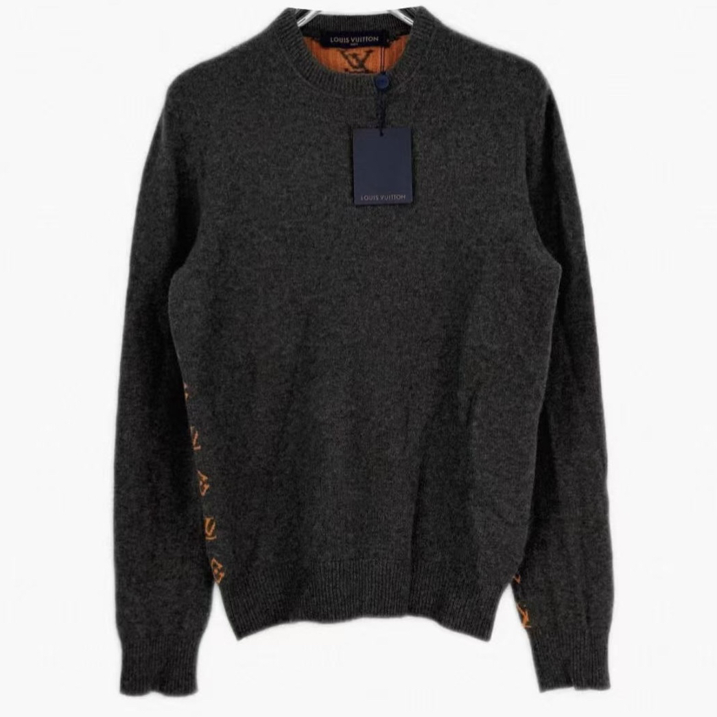 99新 LouisVuitton/路易威登 背后logo满印毛衣 L码 BB11412
