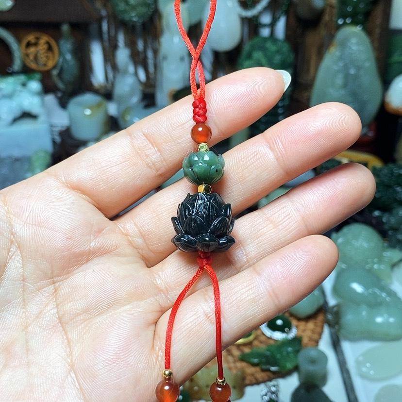 【闪购商品】和田玉颈饰未镶嵌