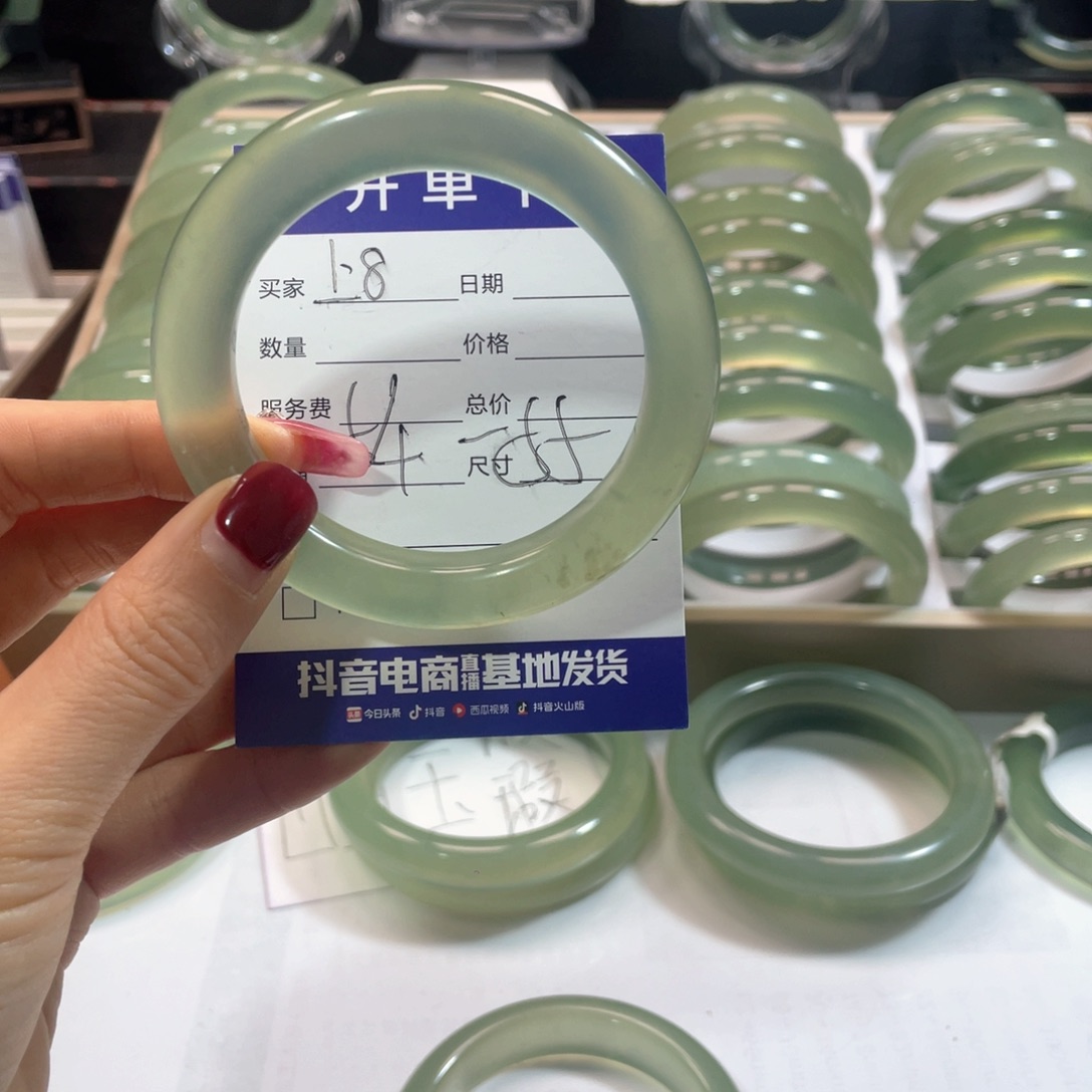 蛇纹石玉手镯未镶嵌婳*