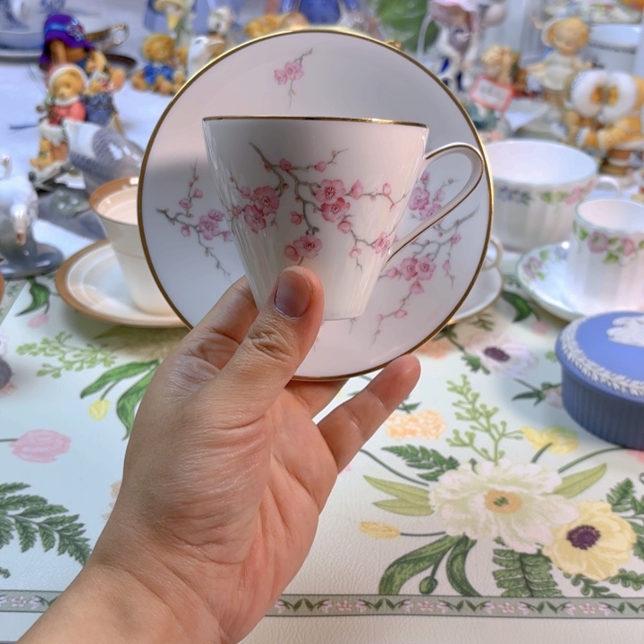 摆件欧洲中古瓷器编号