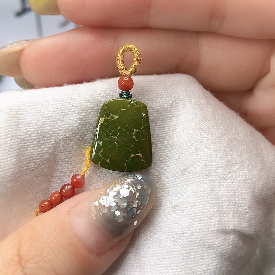 南红玛瑙未镶嵌珠宝奇石