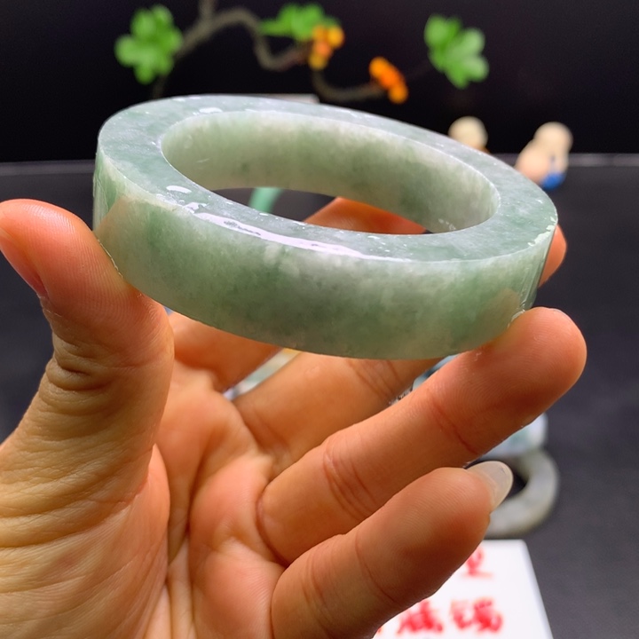 定制翡翠正未镶嵌