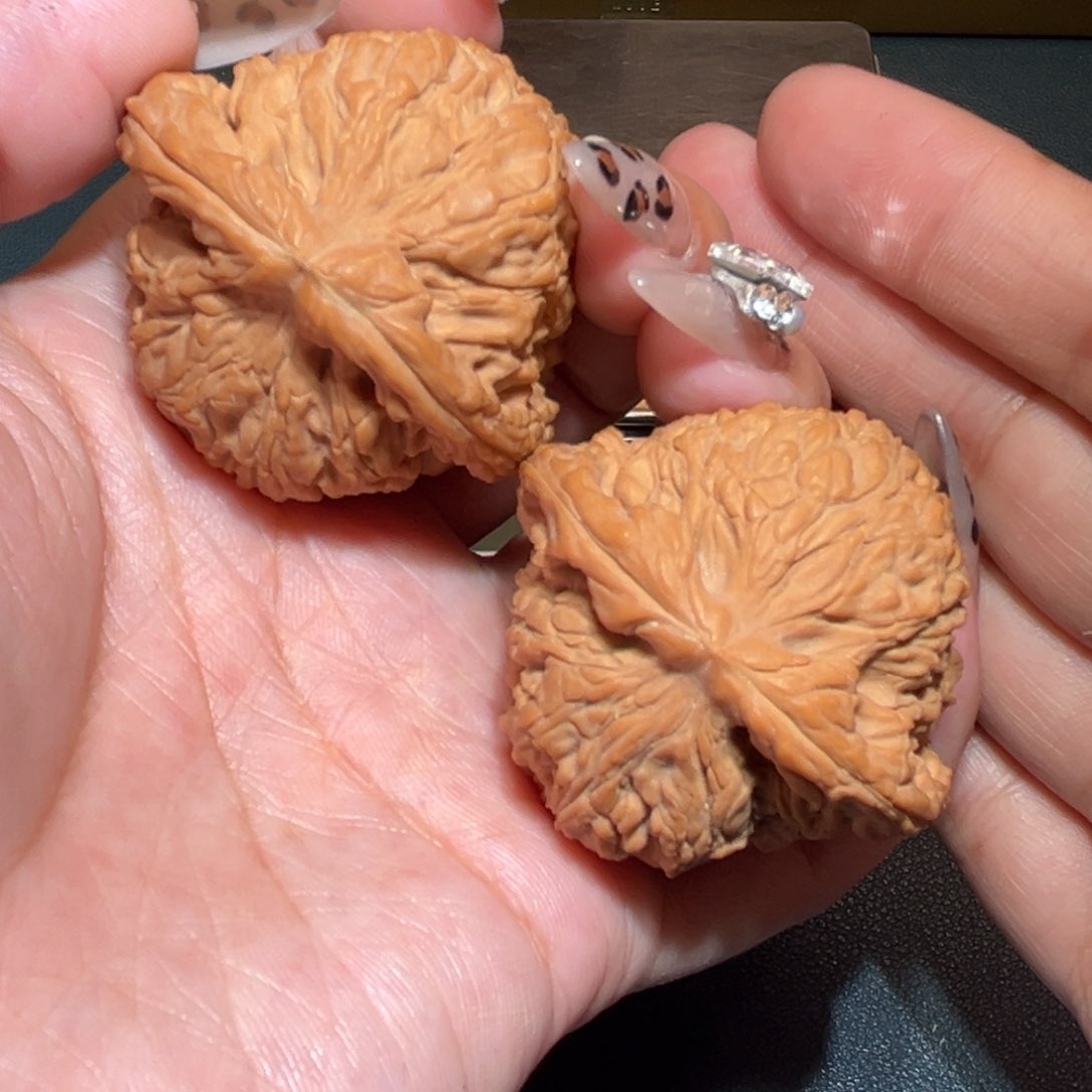 文玩核桃吊坠南疆45