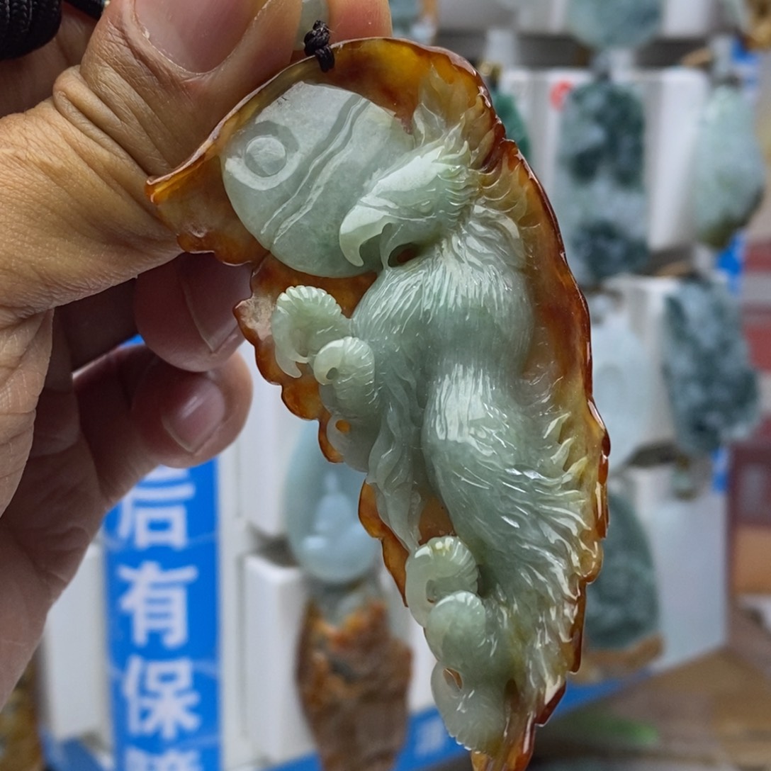 翡翠颈饰未镶嵌平