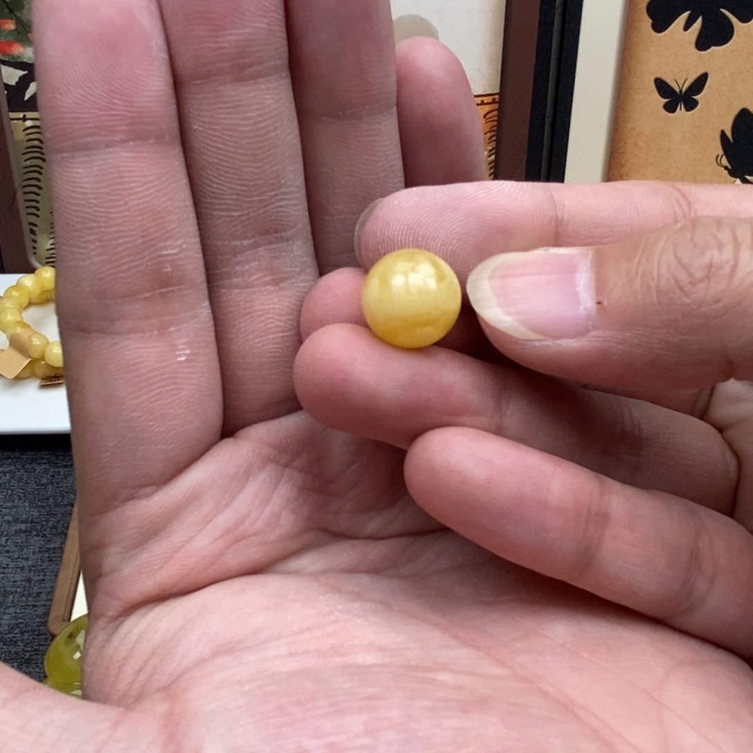 南***、琥珀未镶嵌珠宝奇石