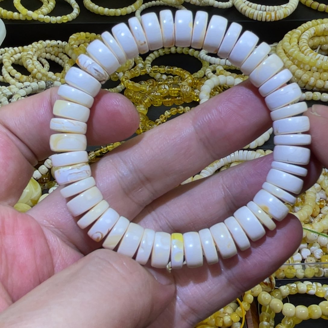 未镶嵌琥珀珠宝奇石尺寸10