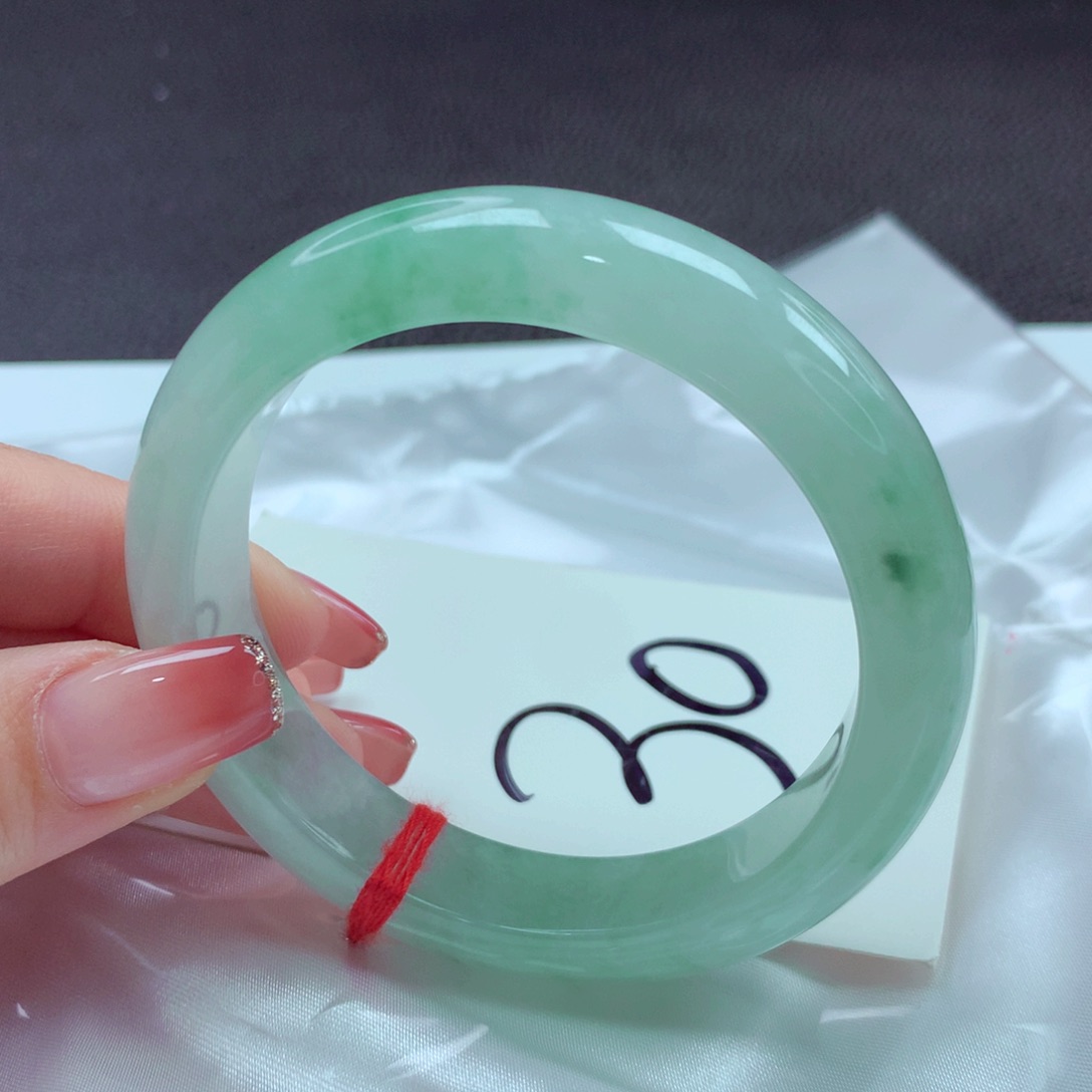 翡翠手镯未镶嵌手镯56