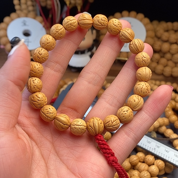 桃核手串手持11  （尺寸误差0.5之间）