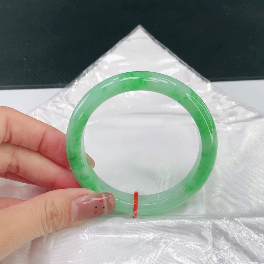 未镶嵌手镯翡翠020