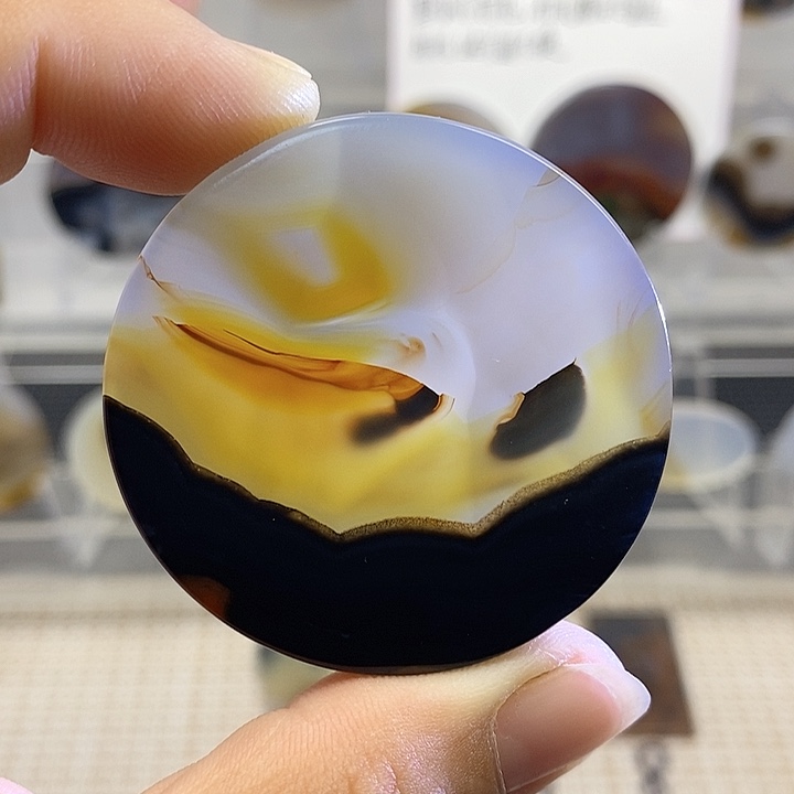 未镶嵌颈饰玛瑙/玉髓