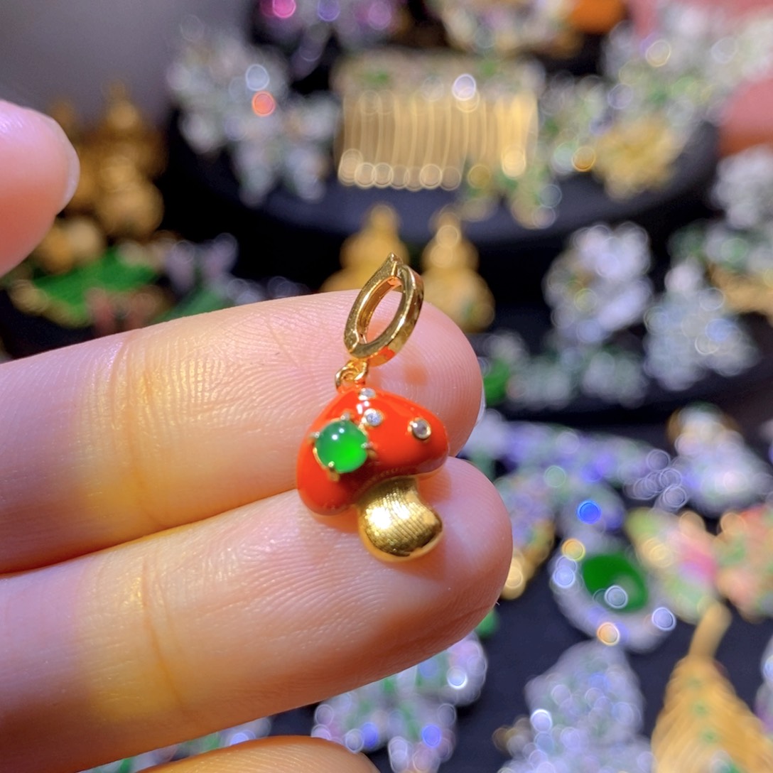 翡翠银S925镶嵌项圈天然翡翠 