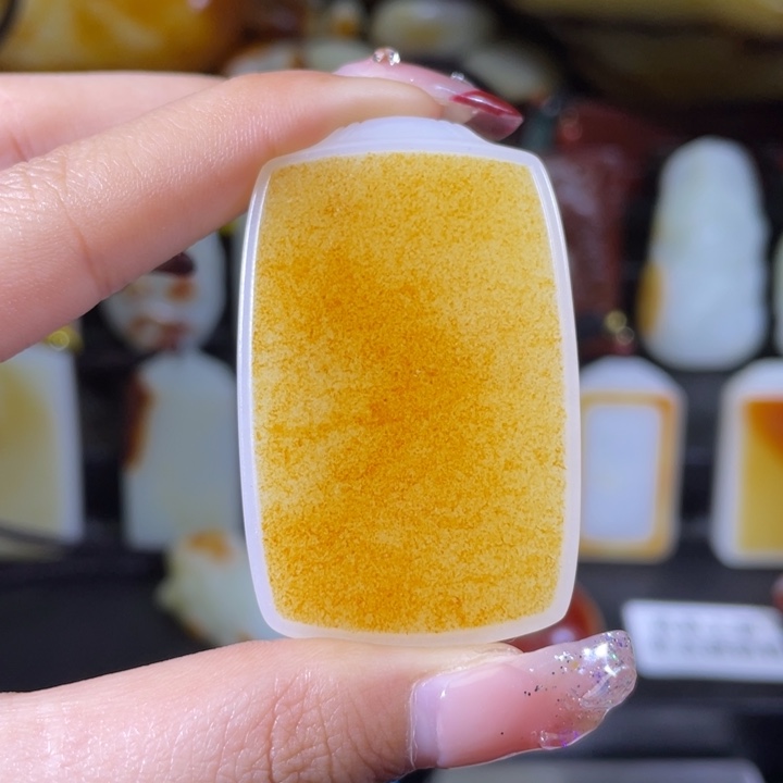 和田玉挂件未镶嵌我***，