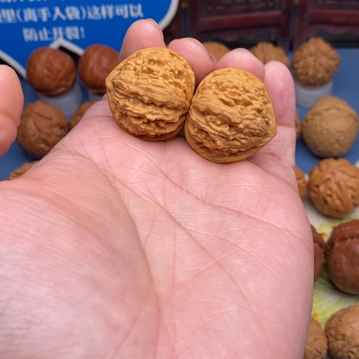 文玩核桃把件小公子帽