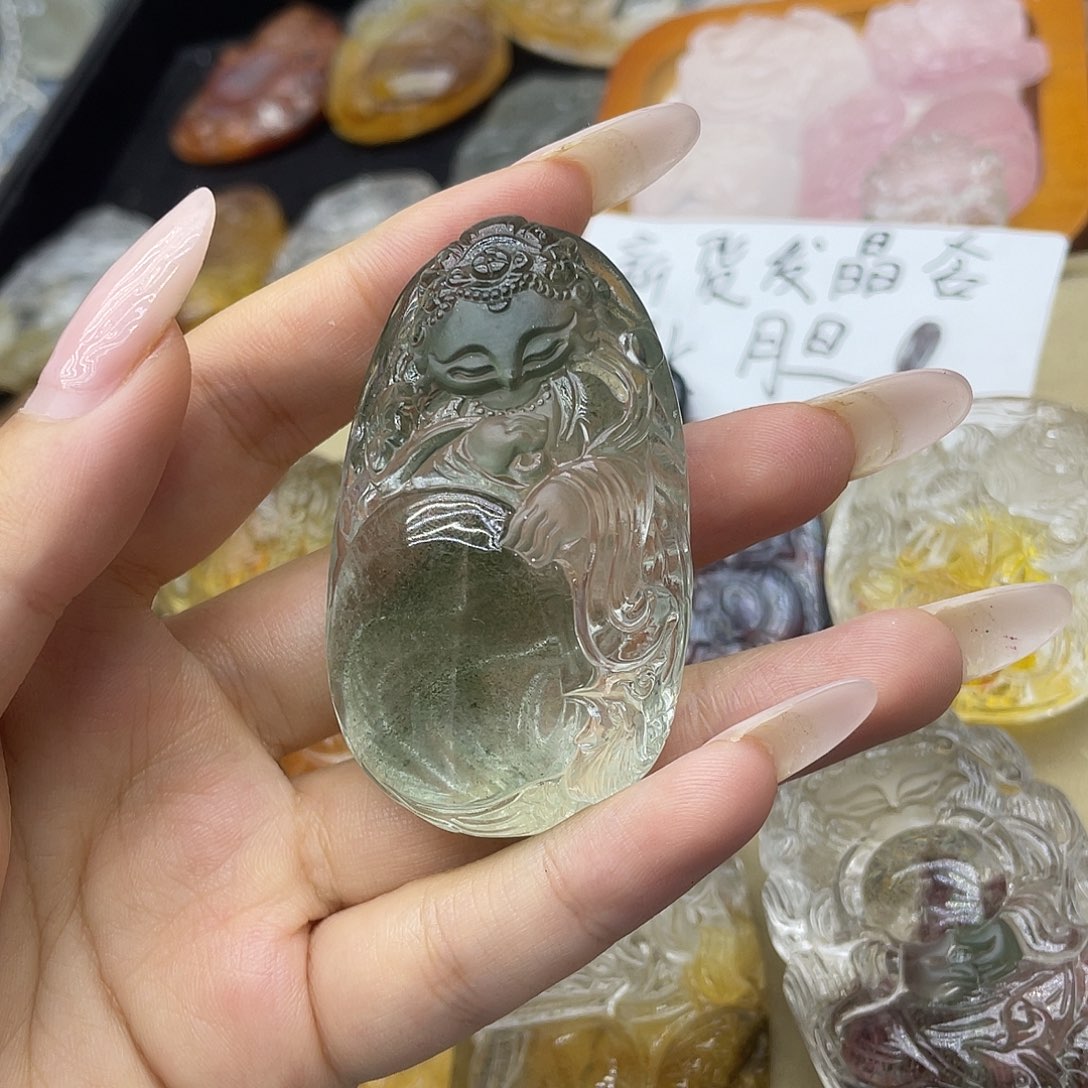颈饰未镶嵌水晶天然