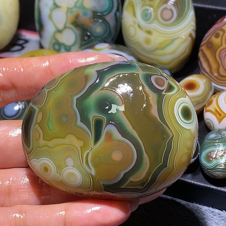 玛瑙/玉髓未镶嵌珠宝奇石120