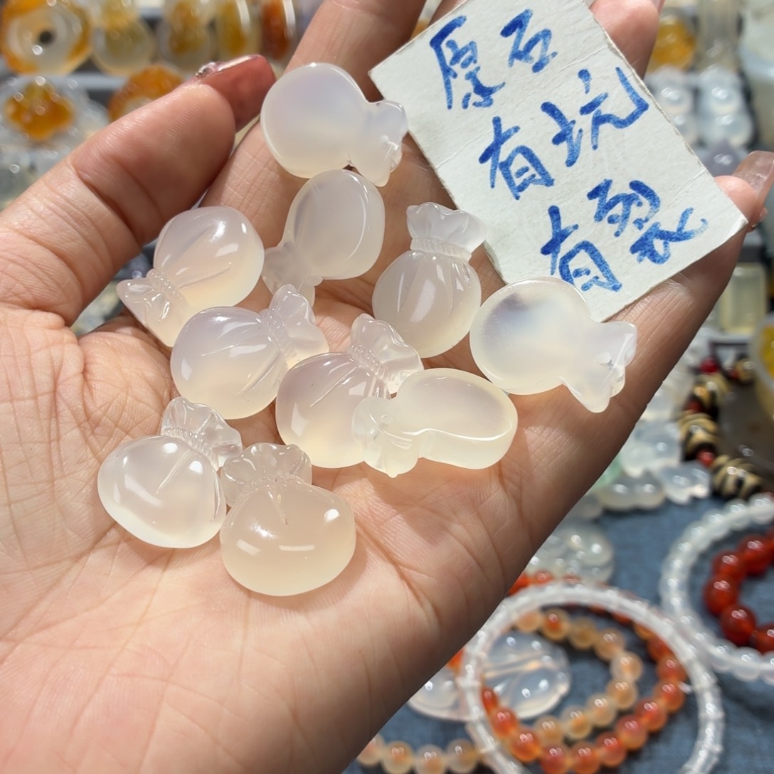 玛瑙/玉髓未镶嵌吊坠(不含链)