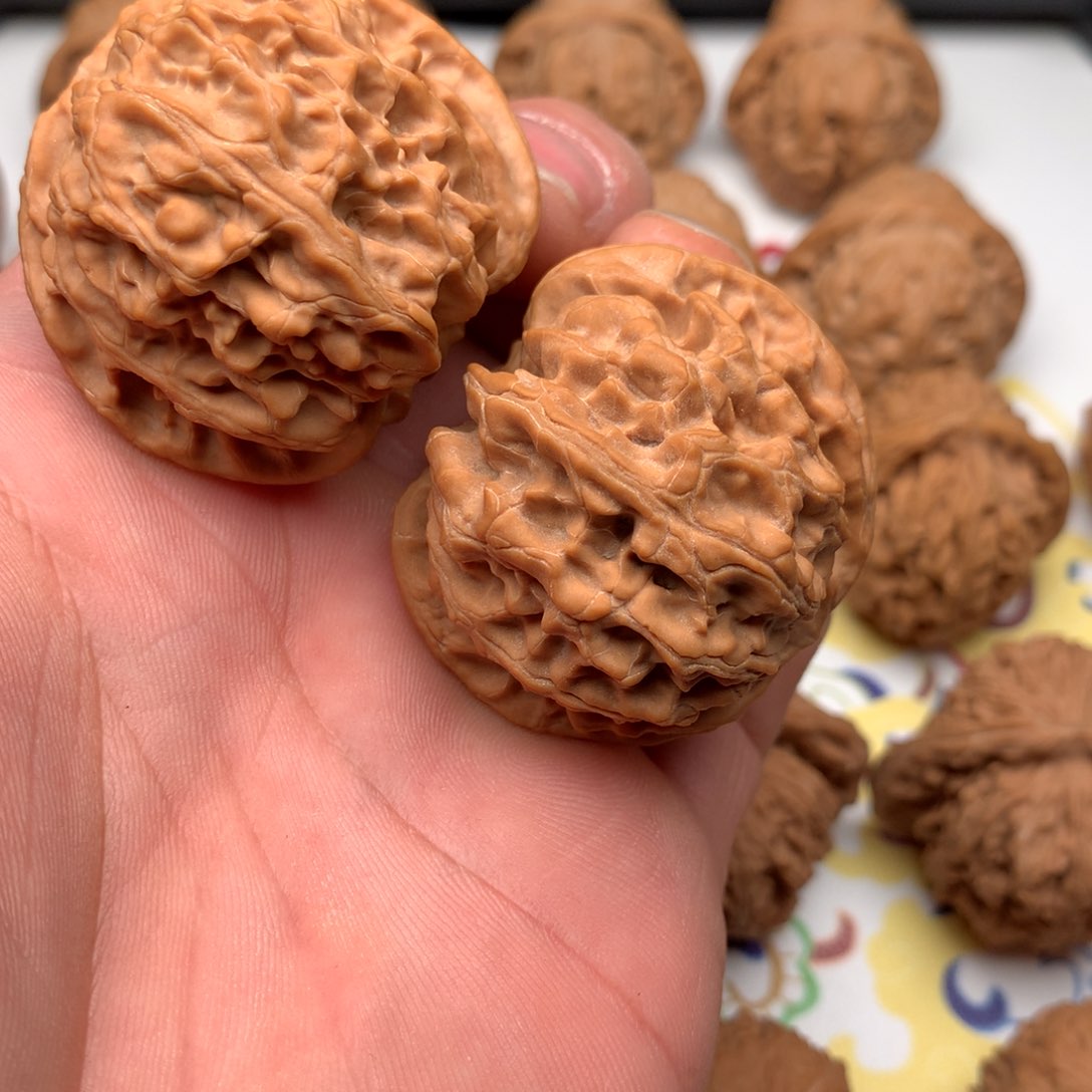 文玩核桃把件苹果园43