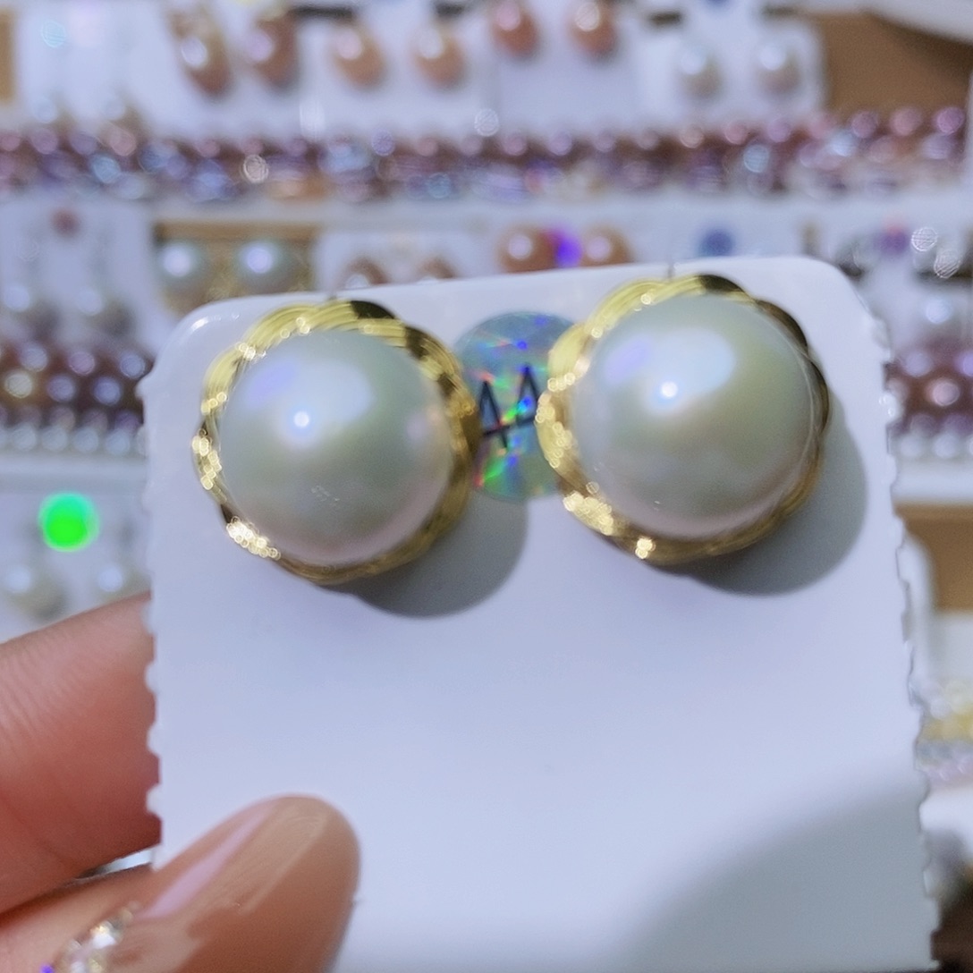 淡水珍珠耳饰未镶嵌