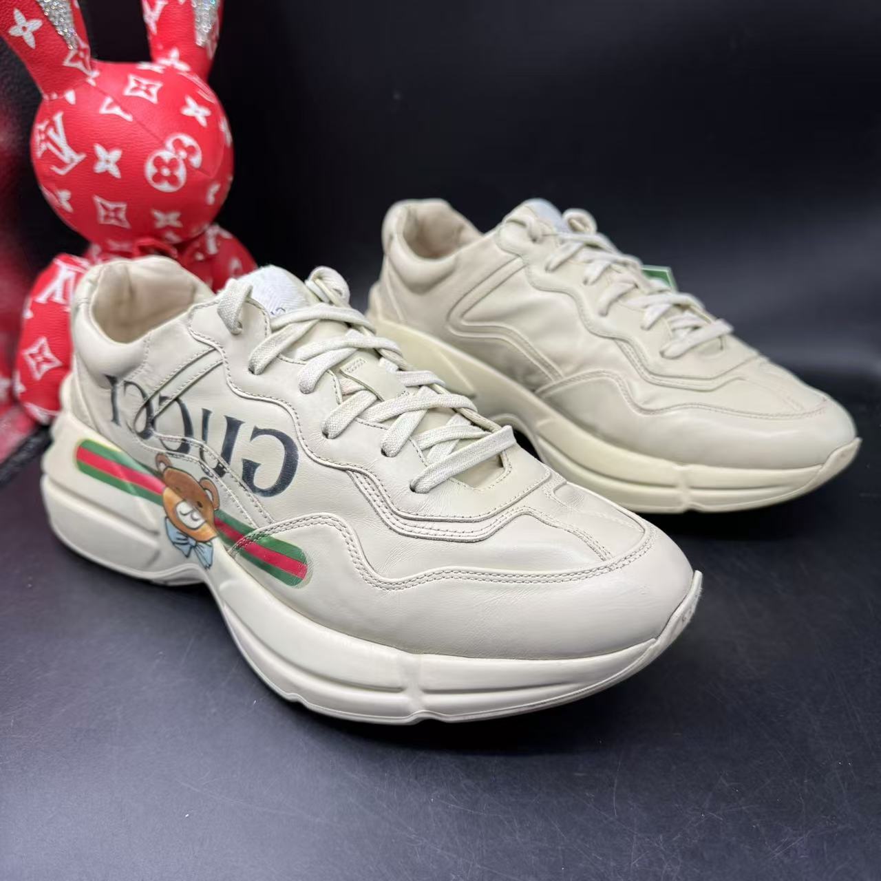 95新 GUCCI/古驰 【AO特惠】41欧码 男米白小熊腰带厚底老爹鞋ao497