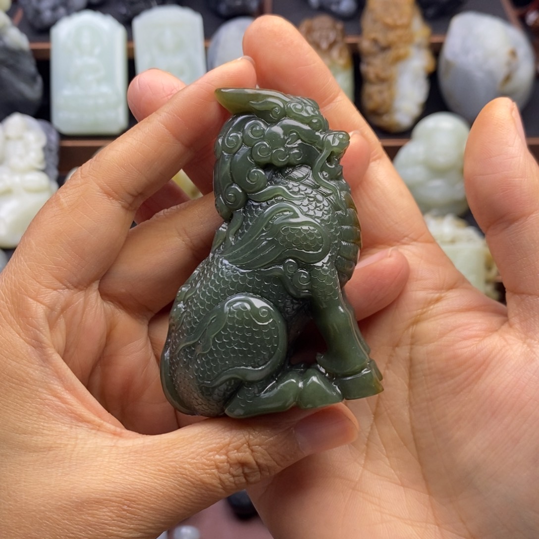 和田玉未镶嵌挂件