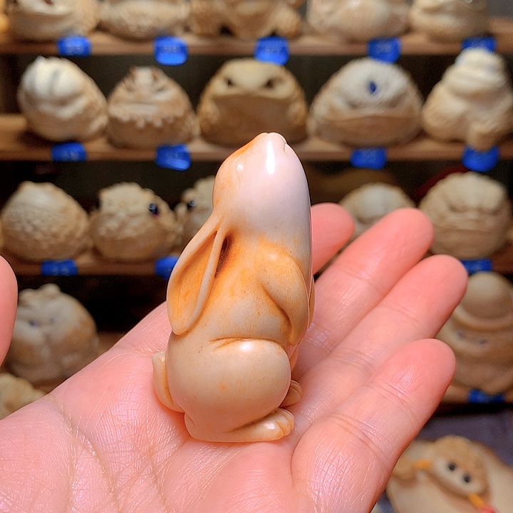 虎*竹根雕根付精工兔子手把件