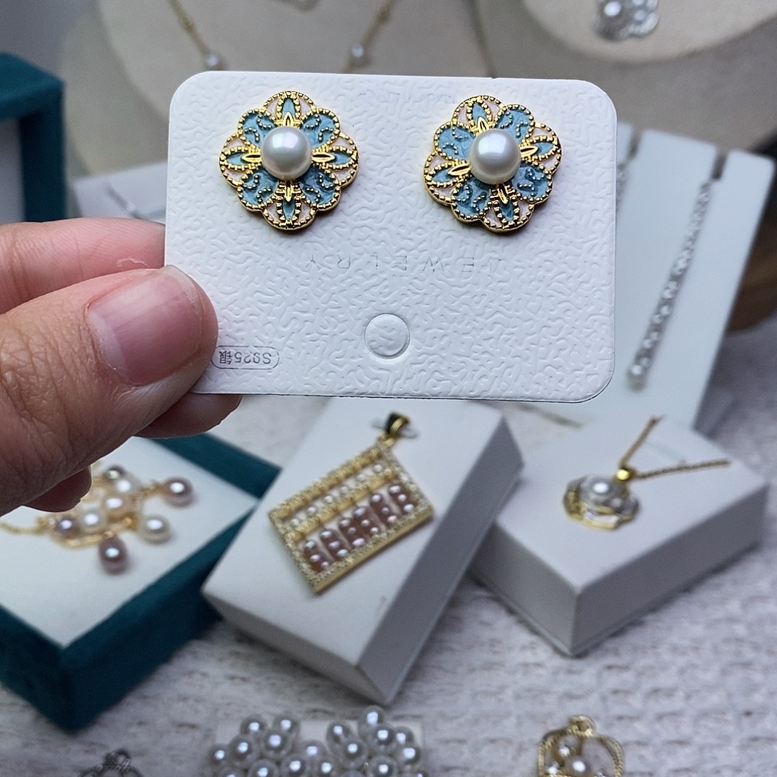 耳饰银S925镶嵌淡水珍珠