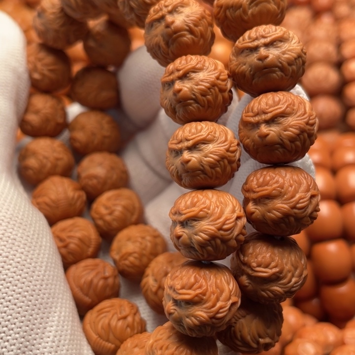 猴头核桃吊坠晚**暮斗战胜佛