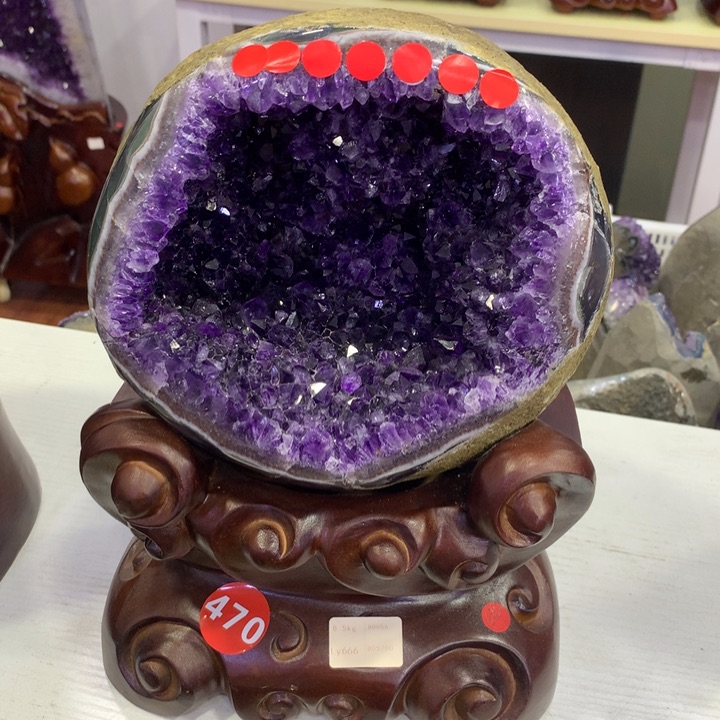 紫晶大型摆件（非配饰）未镶嵌晶