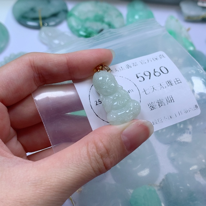 颈饰银S925镶嵌翡翠翡翠
