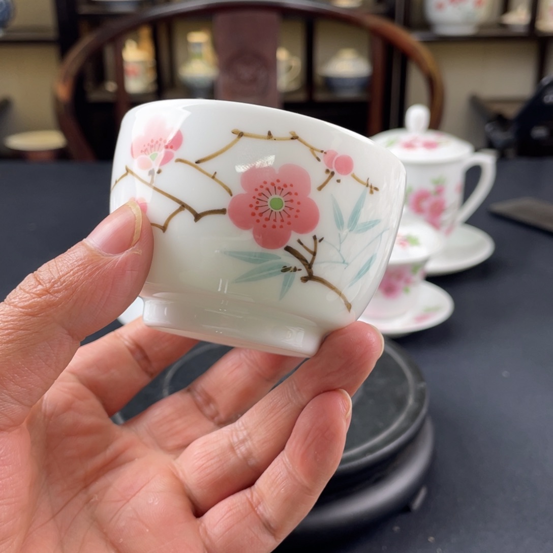 瓷片轻工业陶瓷研究所