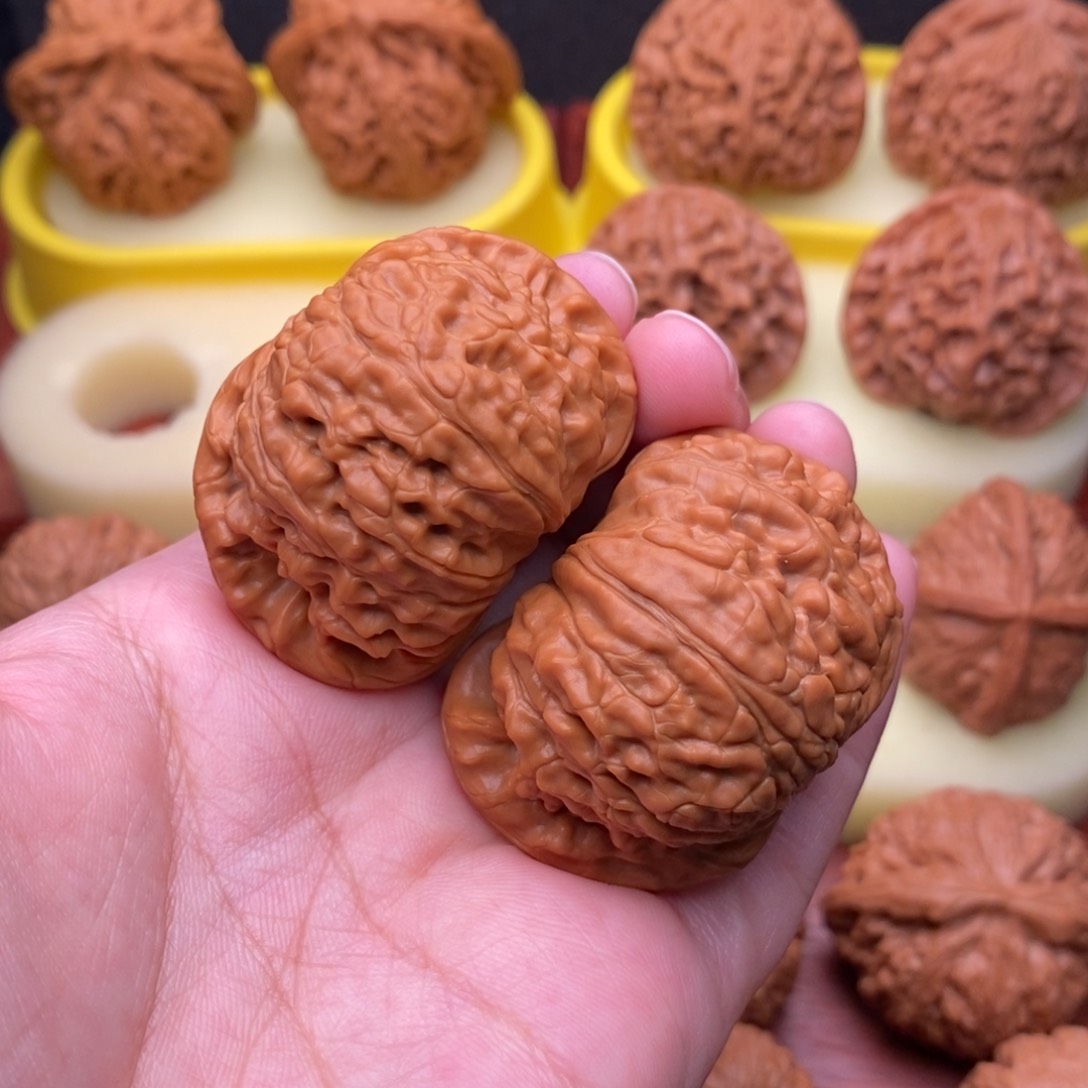 文玩核桃把件精品大闷白44