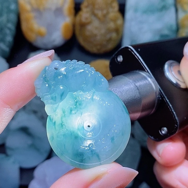 天然翡翠A货牌子毛货88888888888