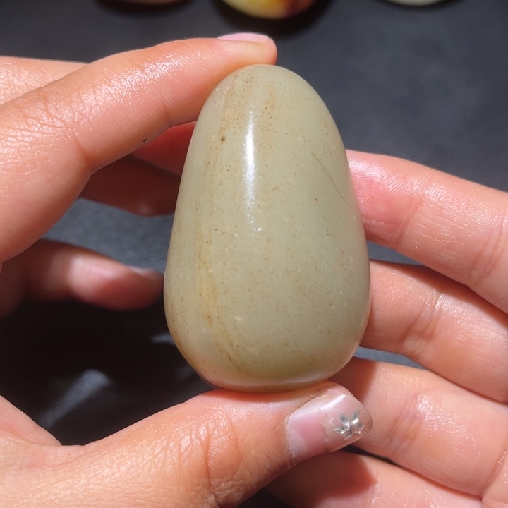 和田玉未镶嵌珠宝奇石