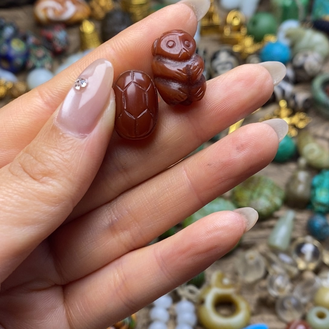 未镶嵌颈饰玛瑙/玉髓