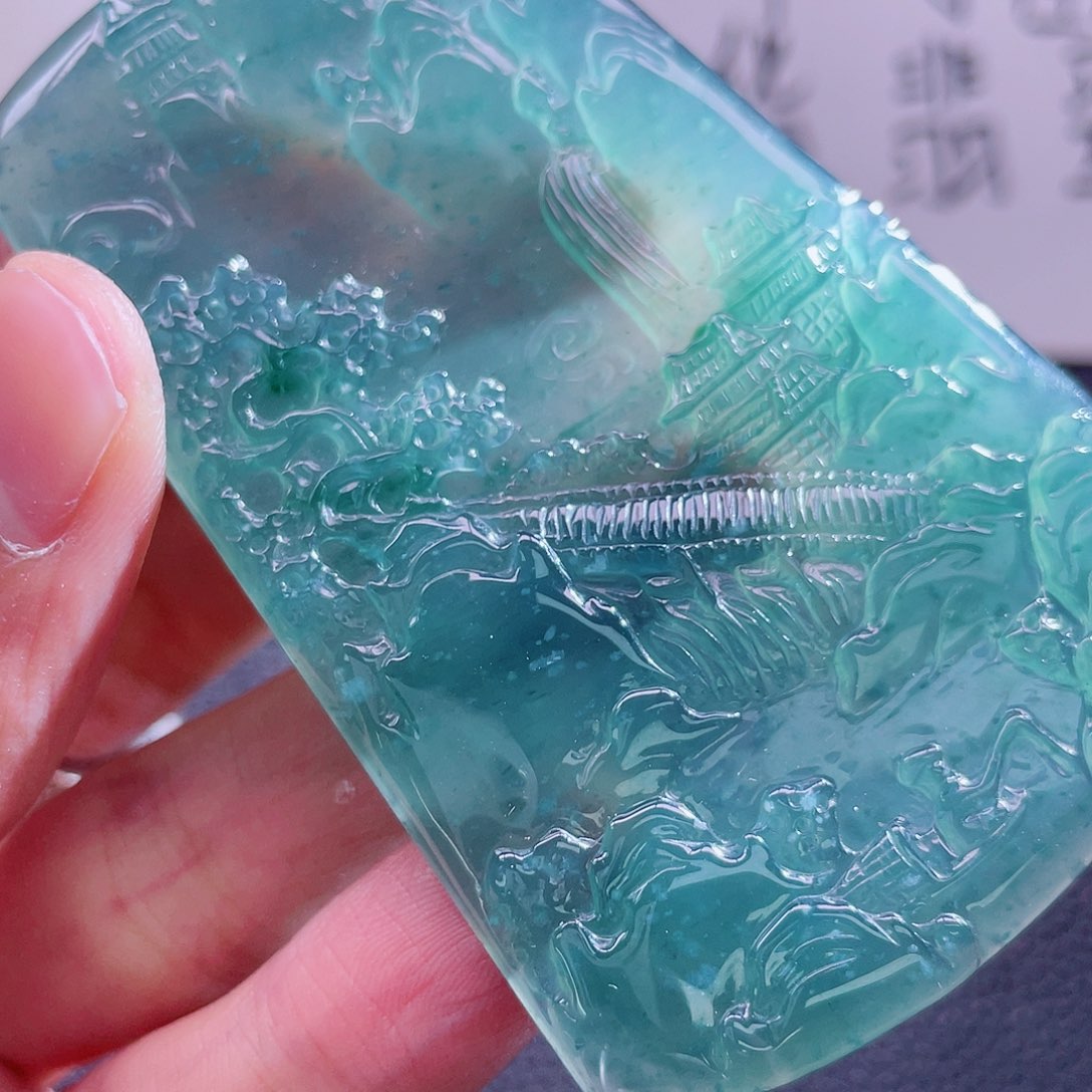 翡翠颈饰未镶嵌999999999