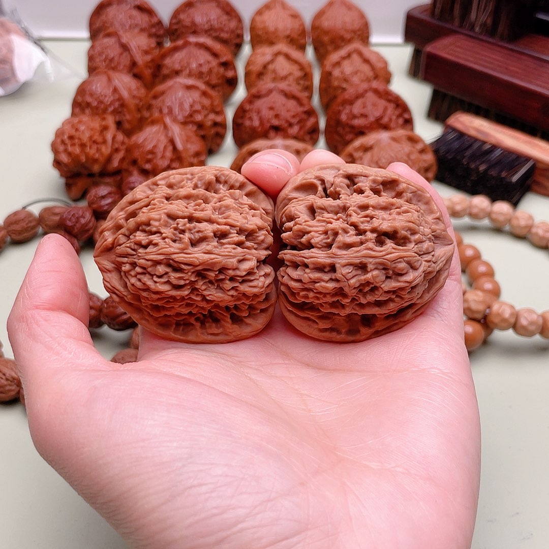 厚***️文玩核桃把件南疆43/41/43