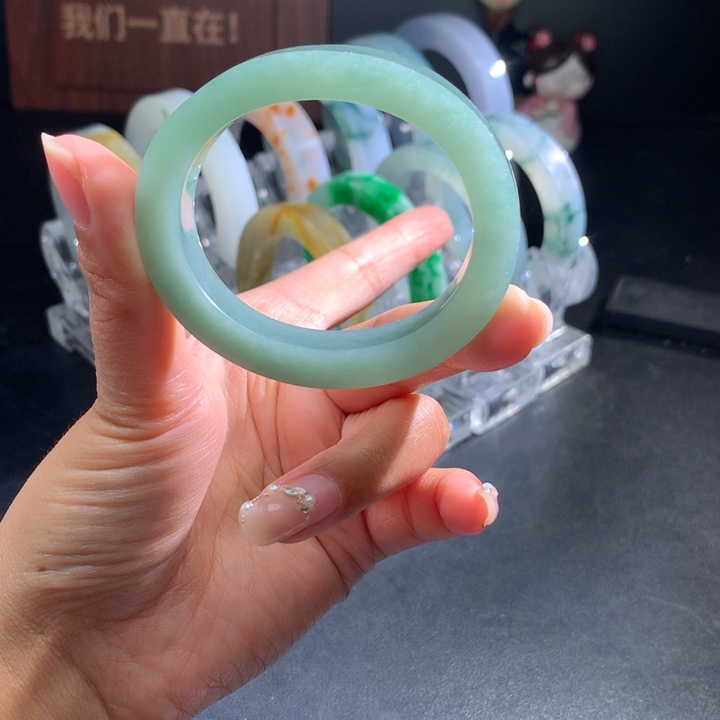 定制翡翠手镯未镶嵌