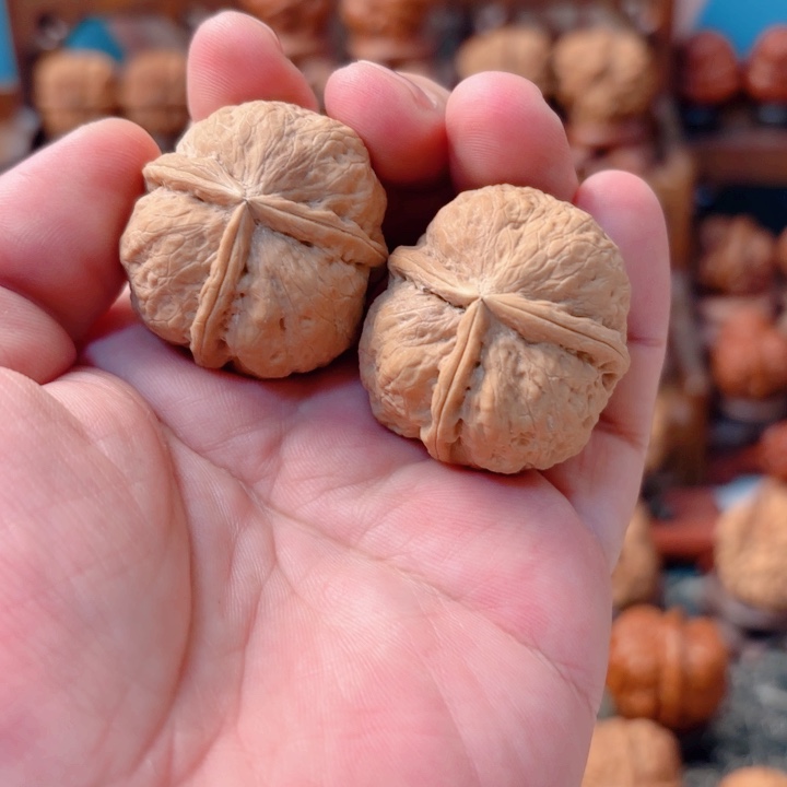 文玩核桃把件小****行平细