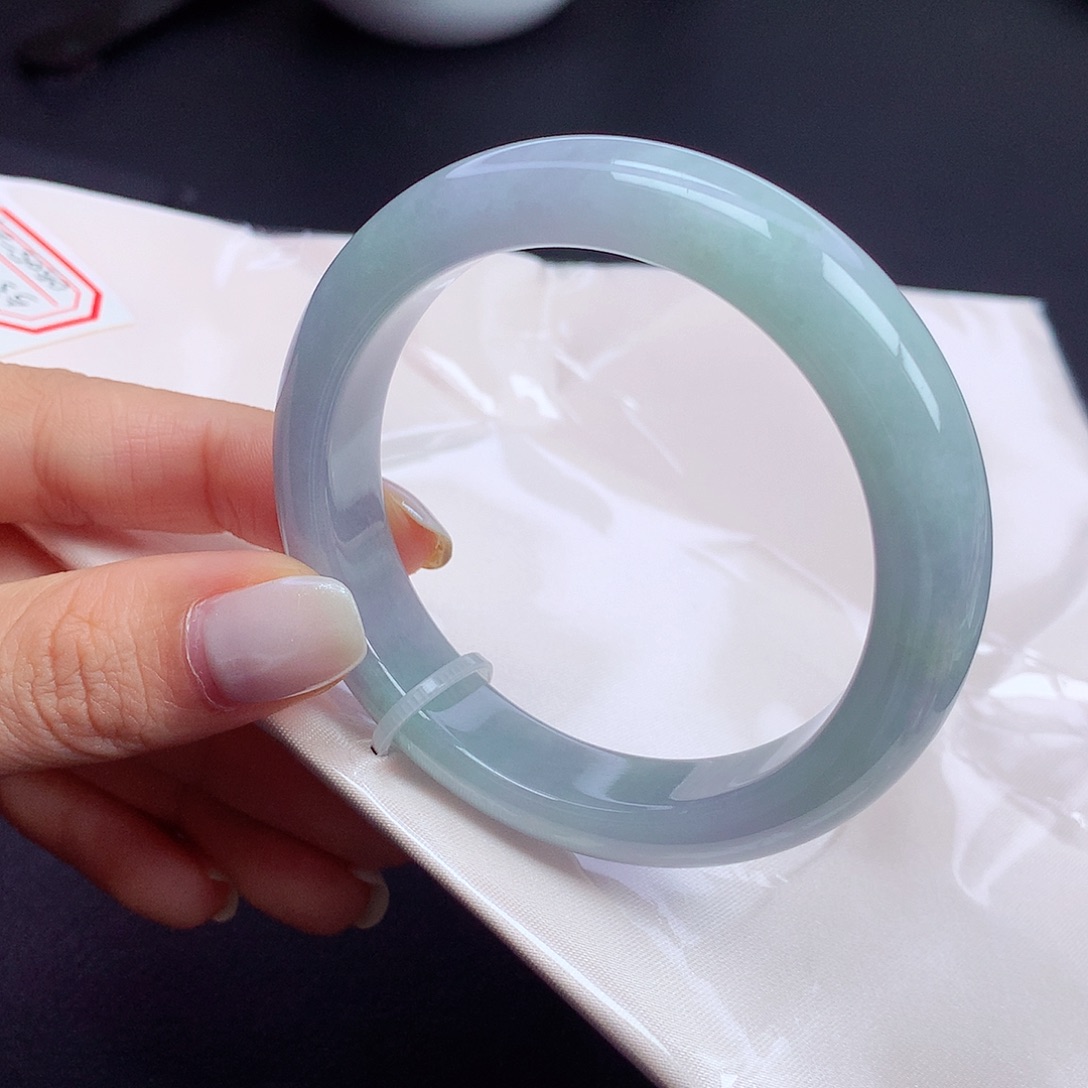 翡翠未镶嵌手镯53圈口