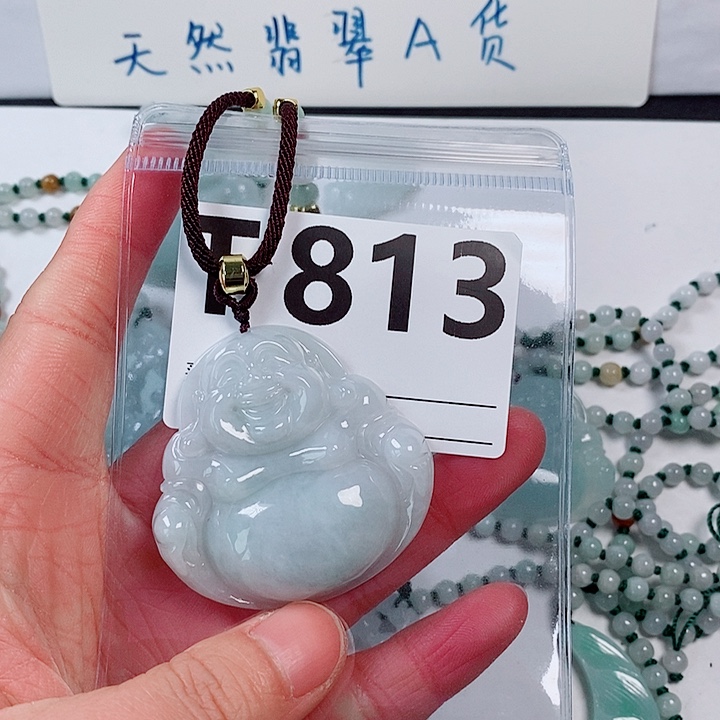 翡翠颈饰未镶嵌天然