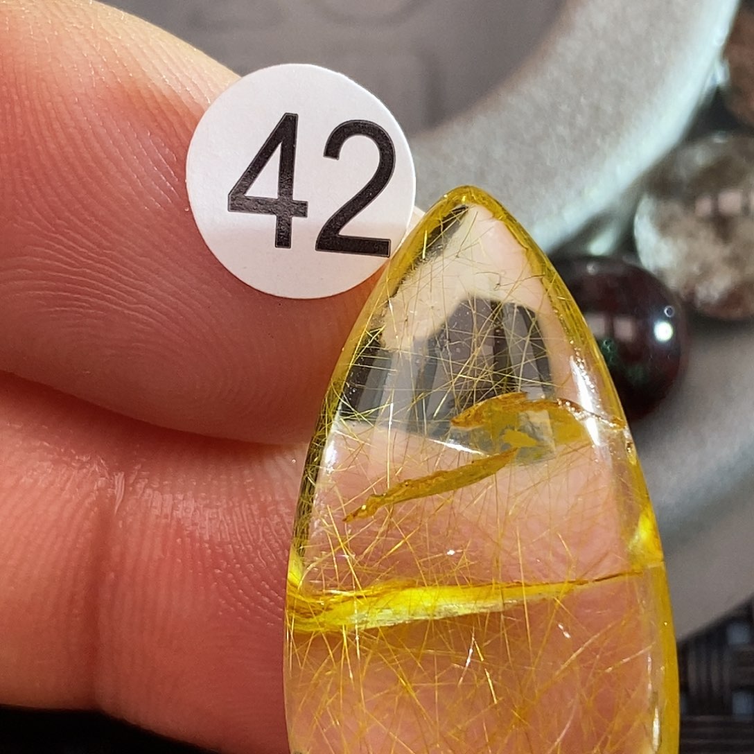 郡***水晶吊坠(不含链)未镶嵌