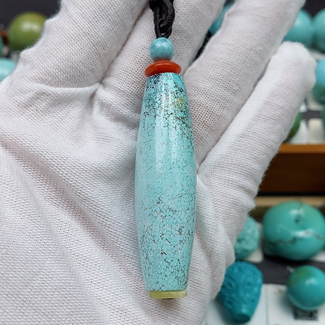 那***容未镶嵌绿松石配饰