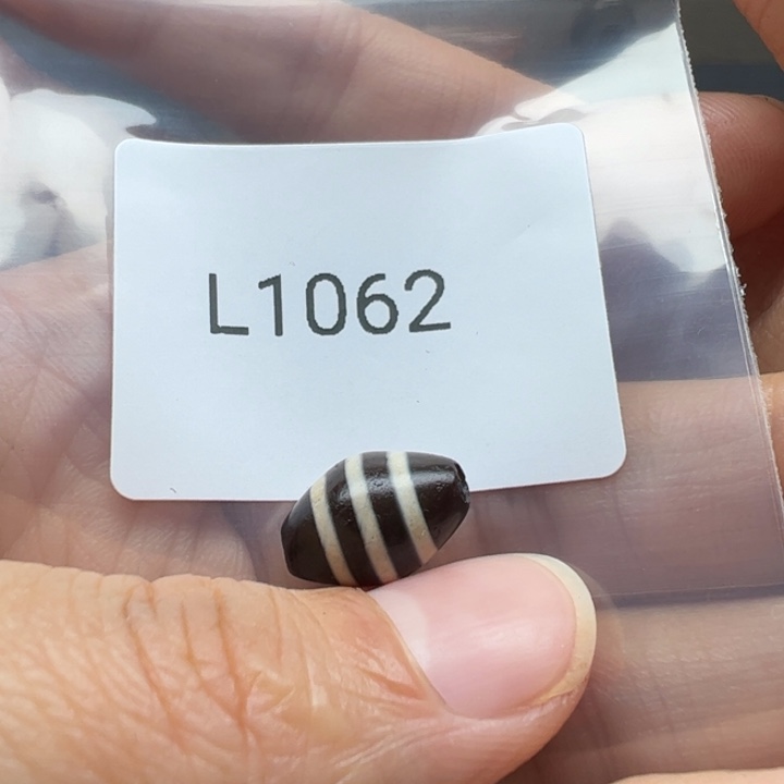 用***海玛瑙/玉髓未镶嵌珠宝半成品