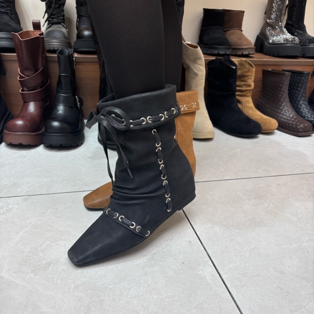 665-1内增高秋季尖头女中跟欧美风短靴时尚百搭粗跟筒靴