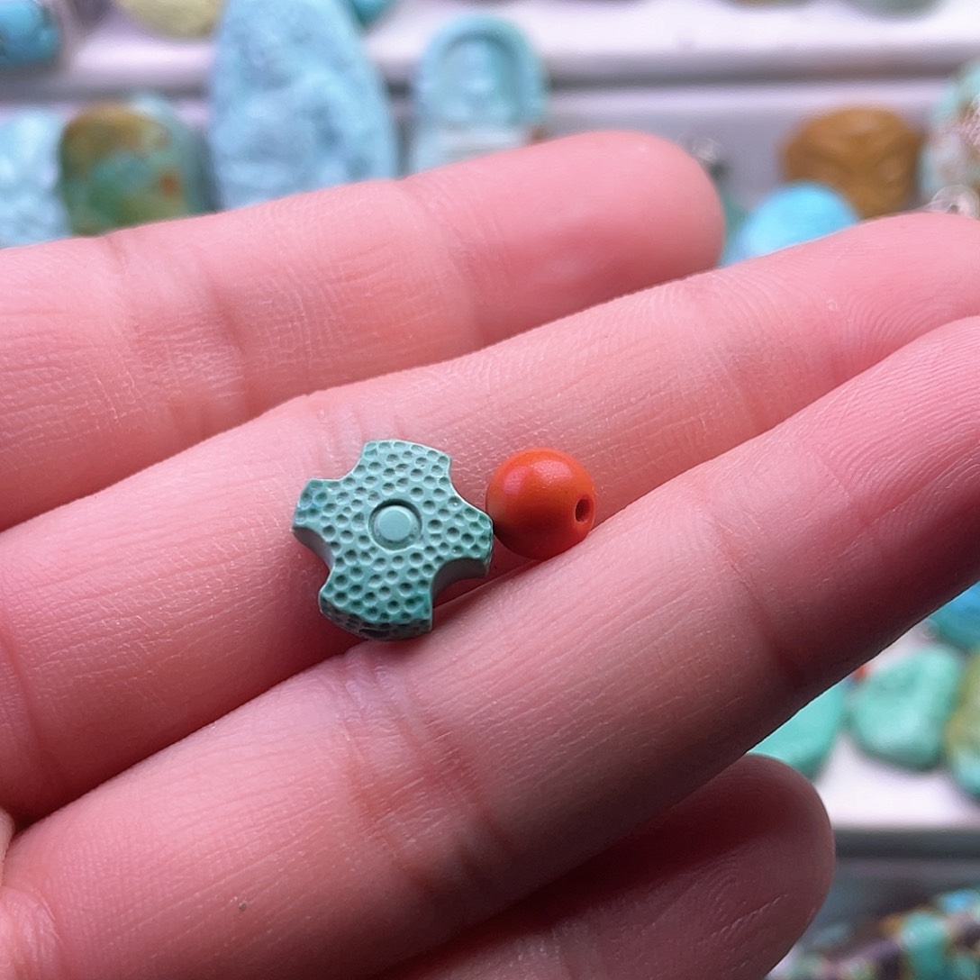 南红玛瑙颈饰未镶嵌