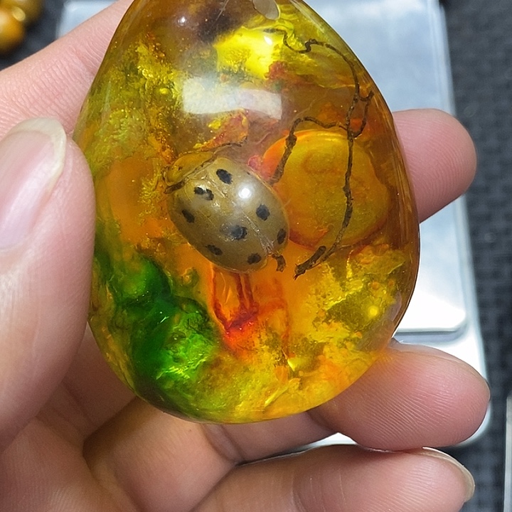 吊坠滴血莲花菩提