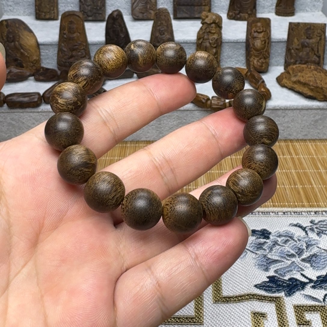 沉香碎屑沉香文莱黑奇