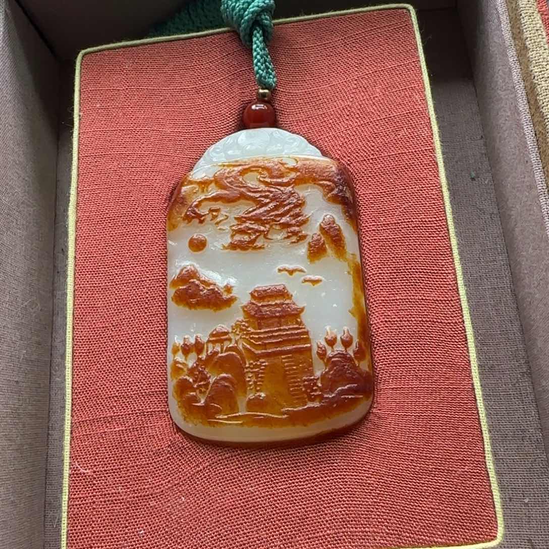 和田玉未镶嵌车挂